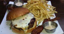 Steingarten L.A. Chef's Choice Burger Presentation